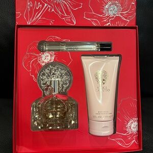 Vince Camuto Amore Eau de Parfum and Body Cream Set